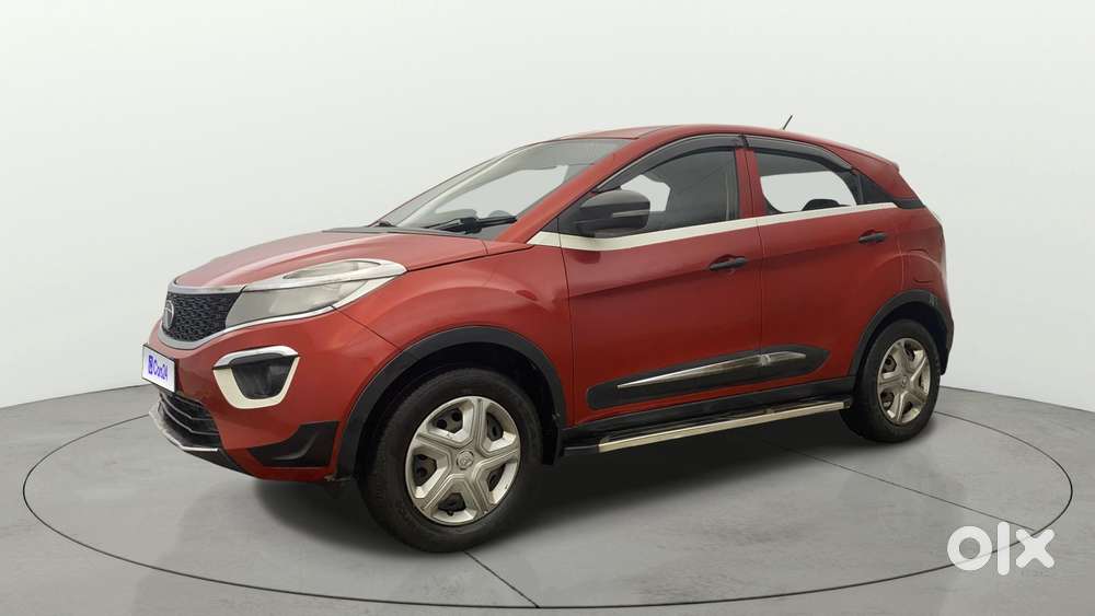 Tata Nexon 1.2 Revotron Xm, 2018, Cng & Hybrids