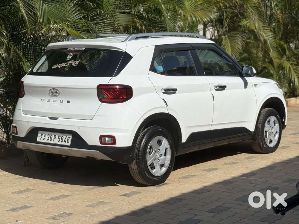 Hyundai Venue S Mt 1.2 Kappa, 2021, Petrol