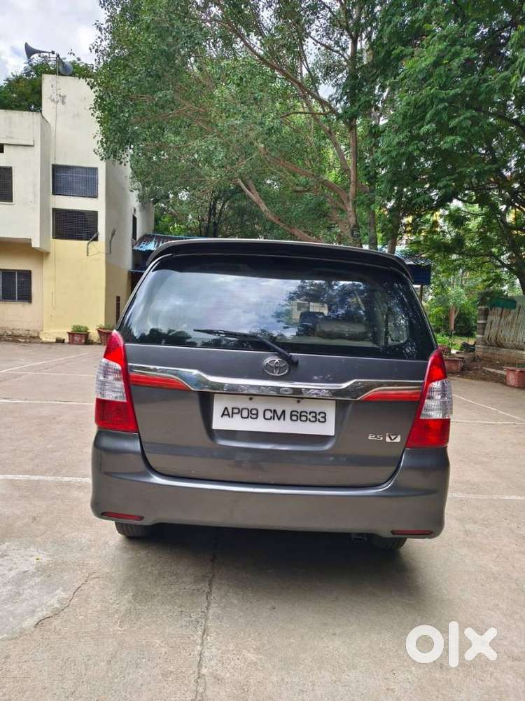 Toyota Innova 2.5 Vx 8 Str, 2012, Diesel