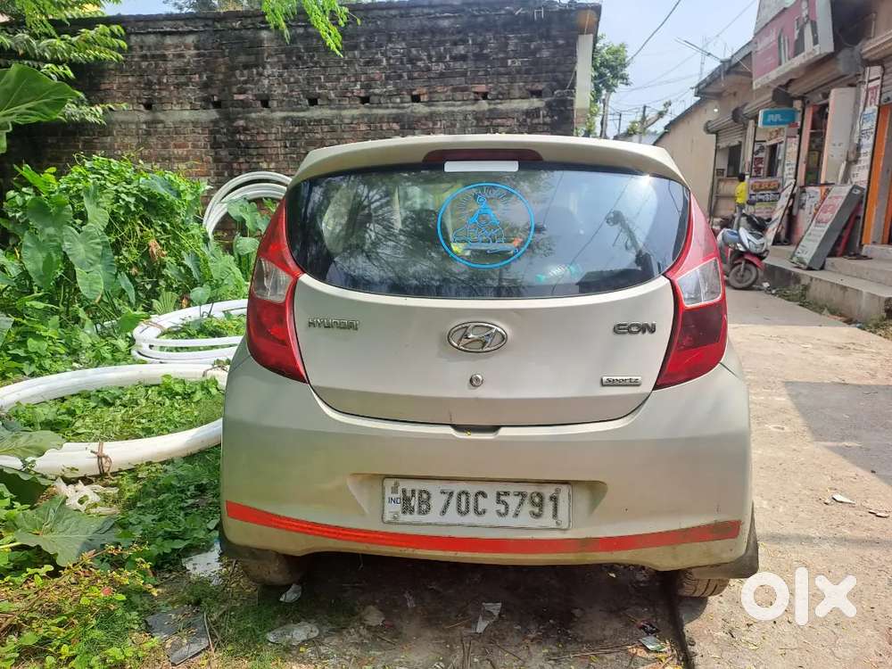 Hyundai Eon Sportz 2012 Petrol