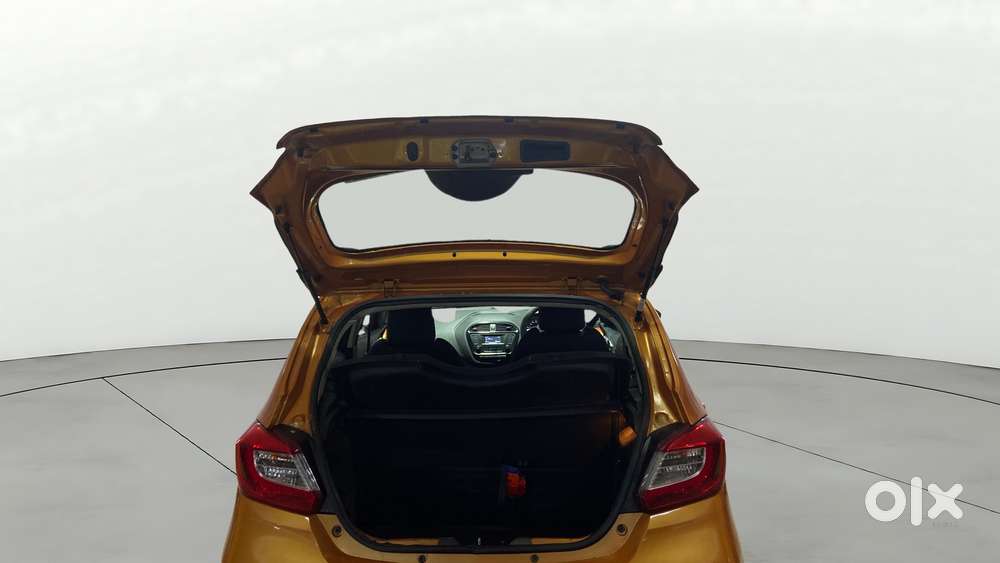 Tata Tiago 1.2 Revotron Xz, 2017, Petrol