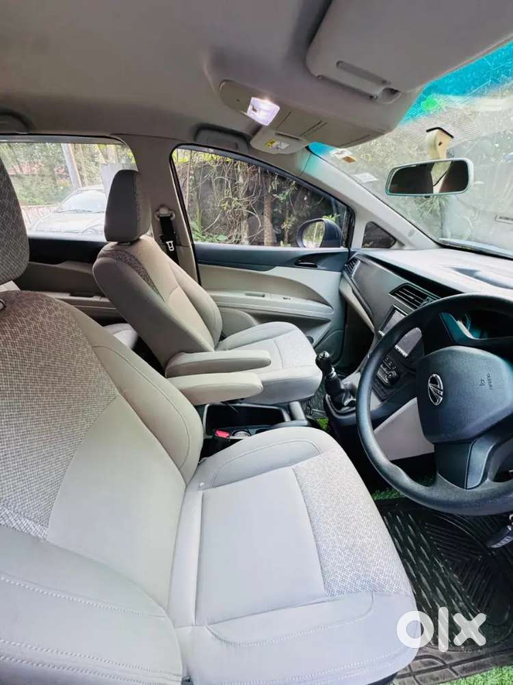 Mahindra Marazzo 2019