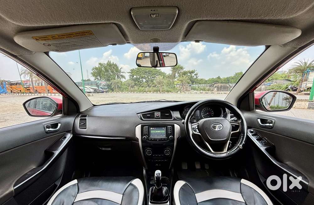Tata Bolt Revotron Xt, 2015, Petrol