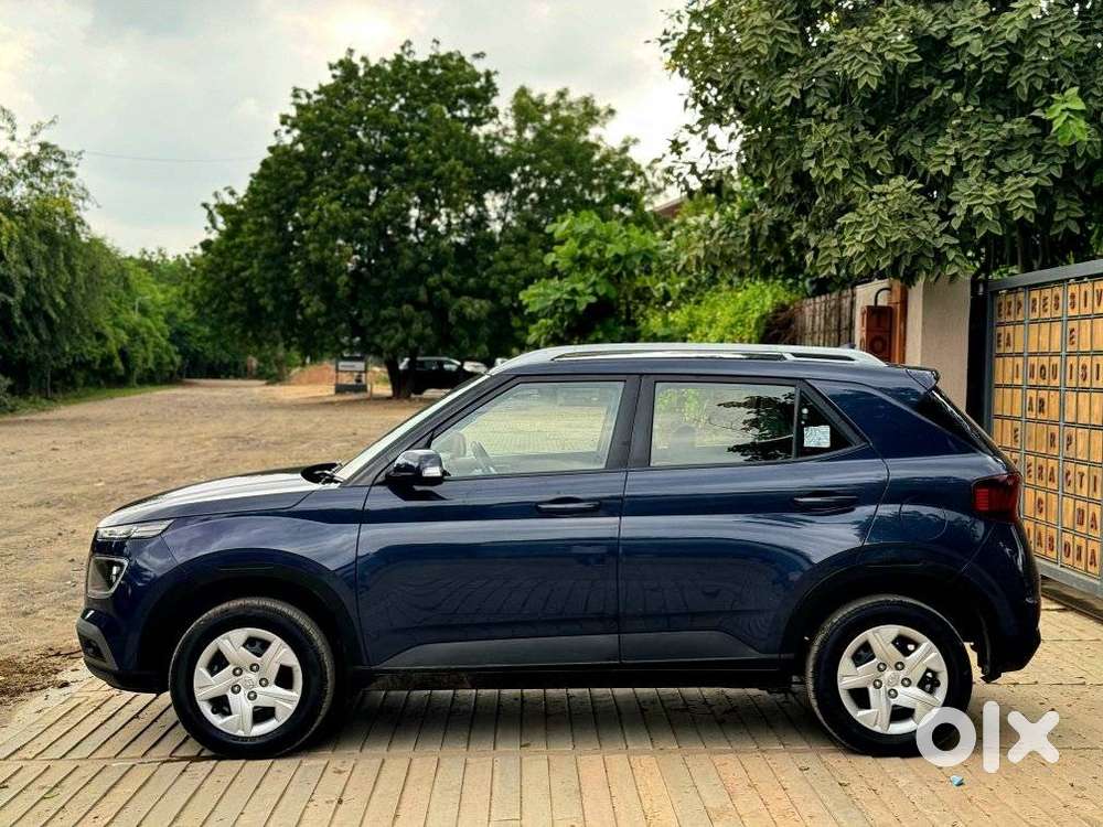 Hyundai Venue 1.2 S Plus, 2021, Petrol