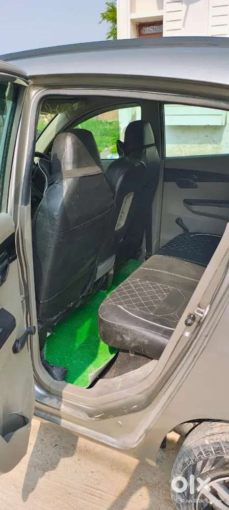 Mahindra Kuv 100 2017 Petrol 56000 Km Driven
