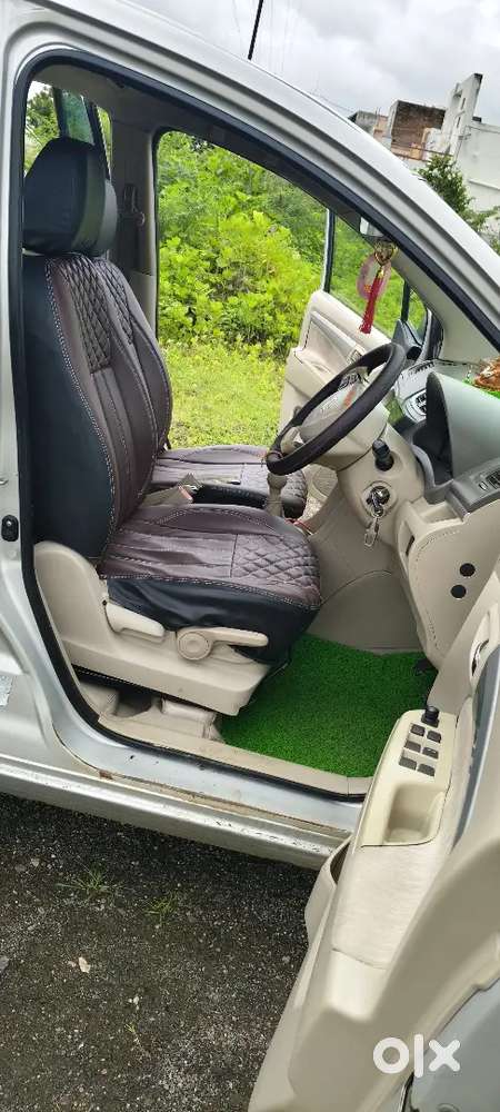 Maruti Suzuki Ertiga 2013