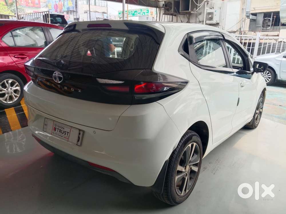 Tata Altroz Xz, 2022, Petrol