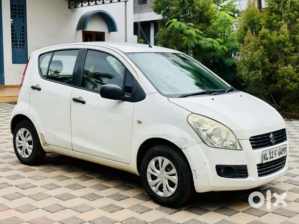 Maruti Suzuki Ritz Lxi, 2011, Petrol