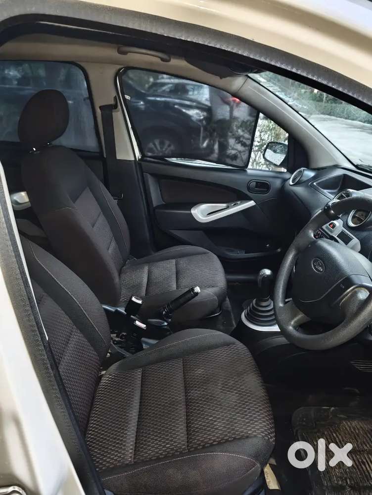 Ford Figo 1.2 Petrol 2011