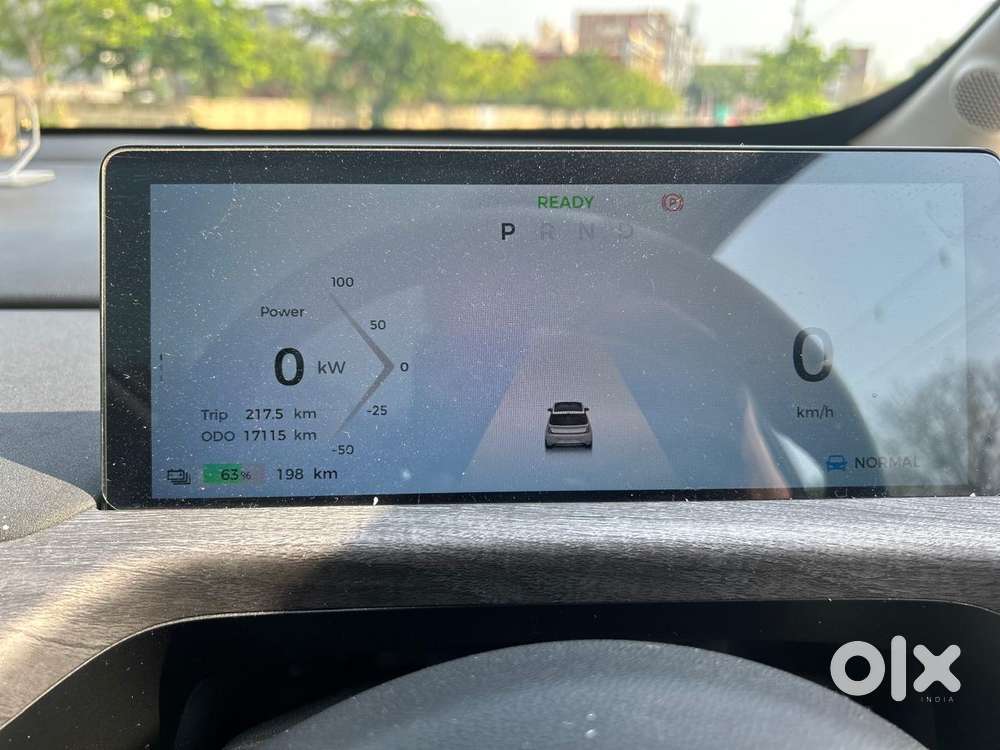 Mg Windsor Ev Essence, 2024, Electric