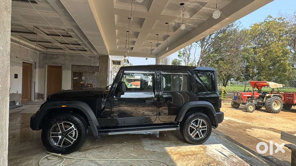Mahindra Thar Roxx 2025