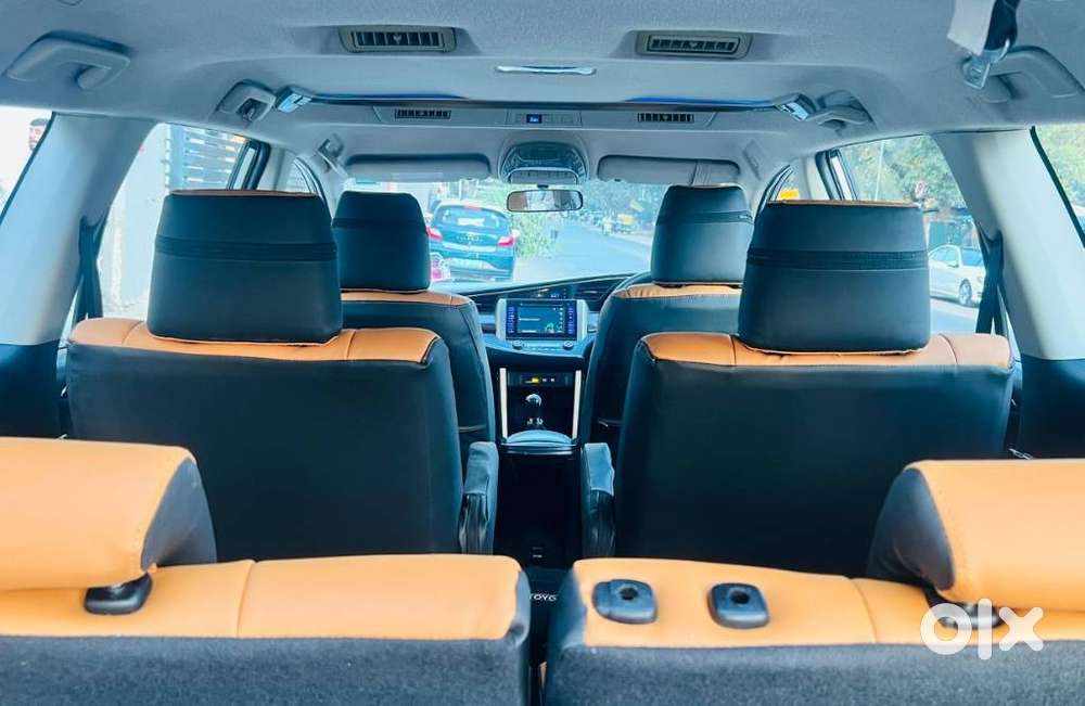 Toyota Innova Crysta 2.4 V 7 Str, 2016, Diesel