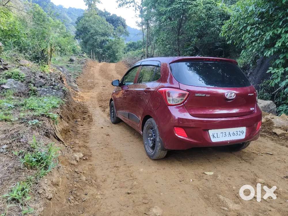 Hyundai Grand I10 2016 Petrol Well Maintained