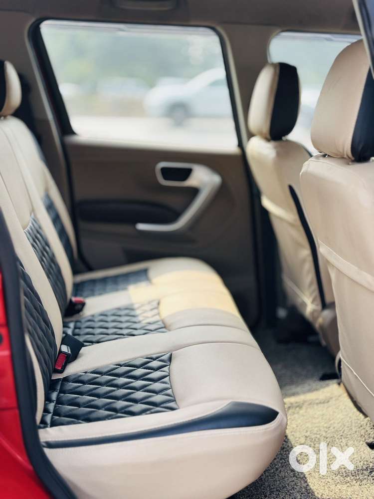 Mahindra Tuv 300, 2017, Diesel