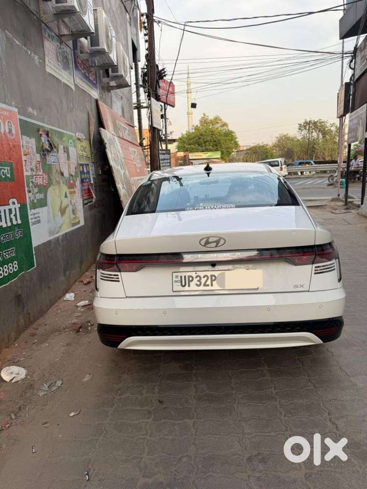 Hyundai Verna 1.5 Sx Petrol Mt, 2024, Petrol