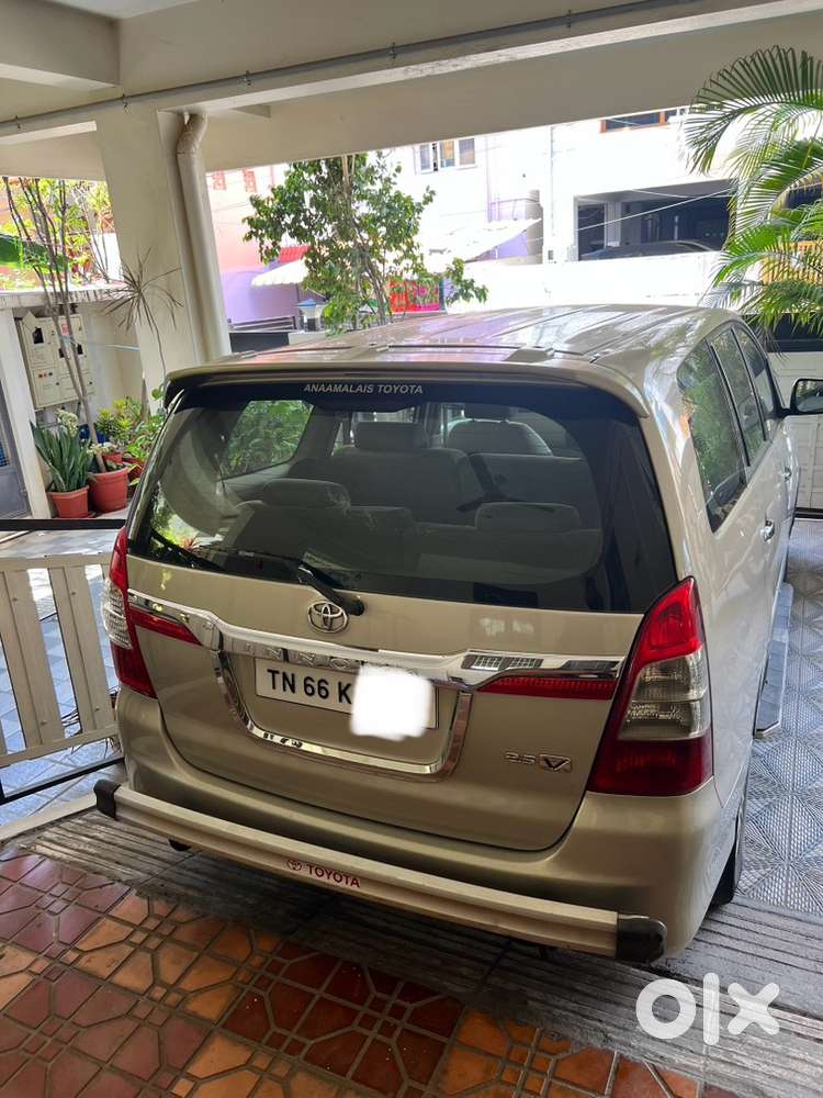 Toyota Innova Diesel 2014