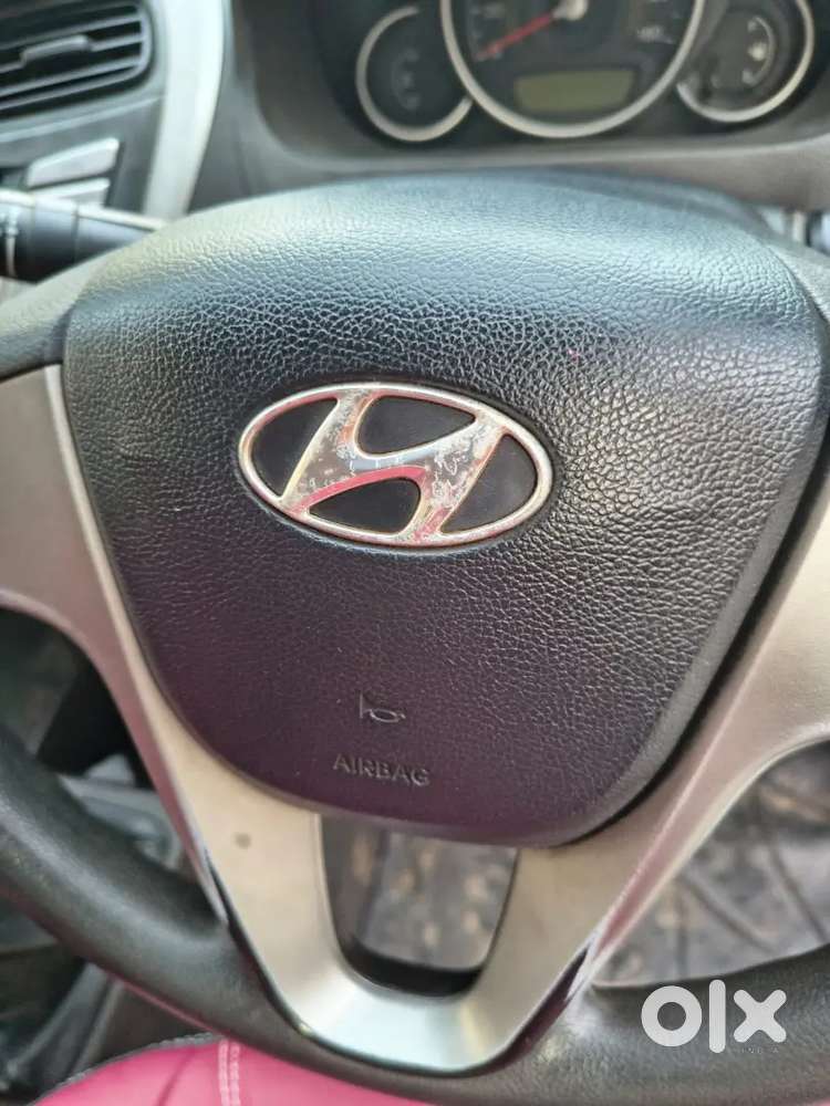 Hyundai Eon Sportz 2012