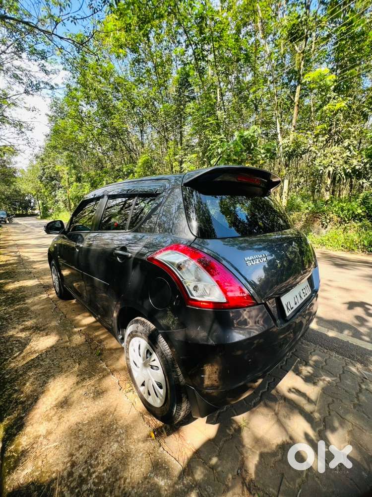 Maruti Swift Vxi Petrol 2016