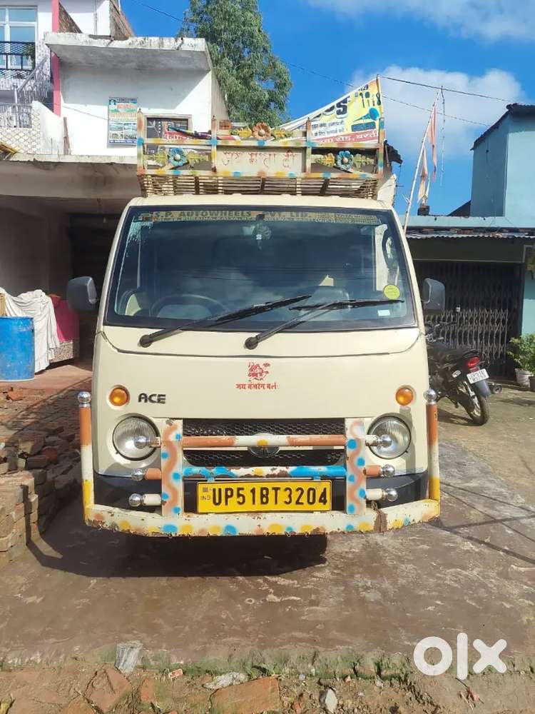 Tata Magic Gold Fuel Petrol Model 2022 1st Owner Rate 295000