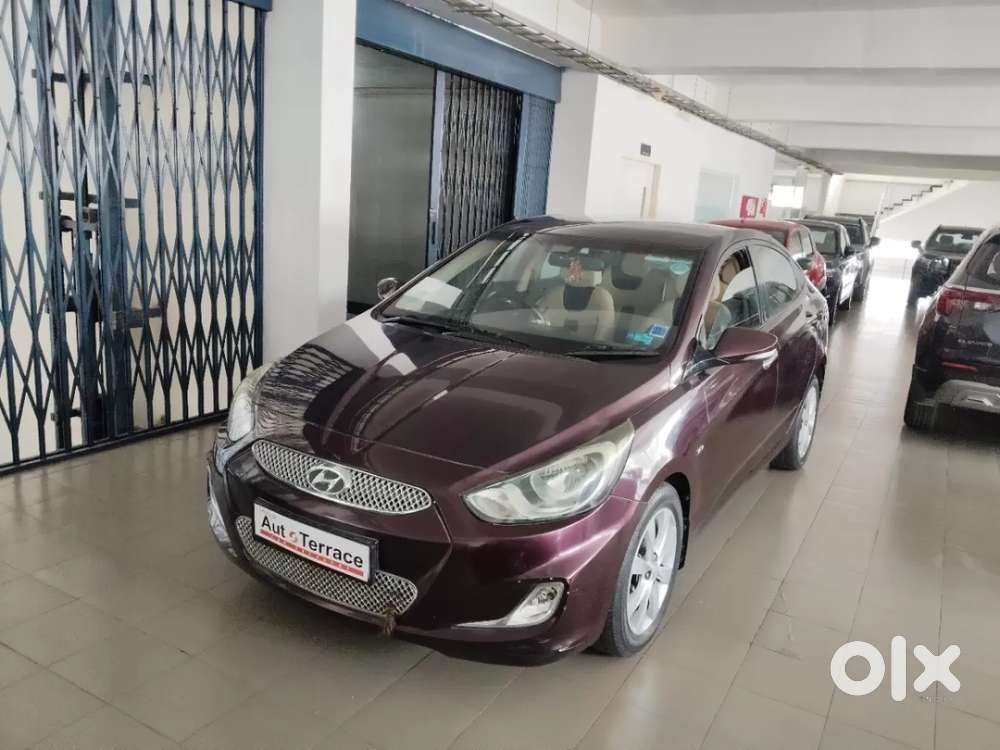 Hyundai Verna Vtvt 1.6 Sx, 2011, Petrol