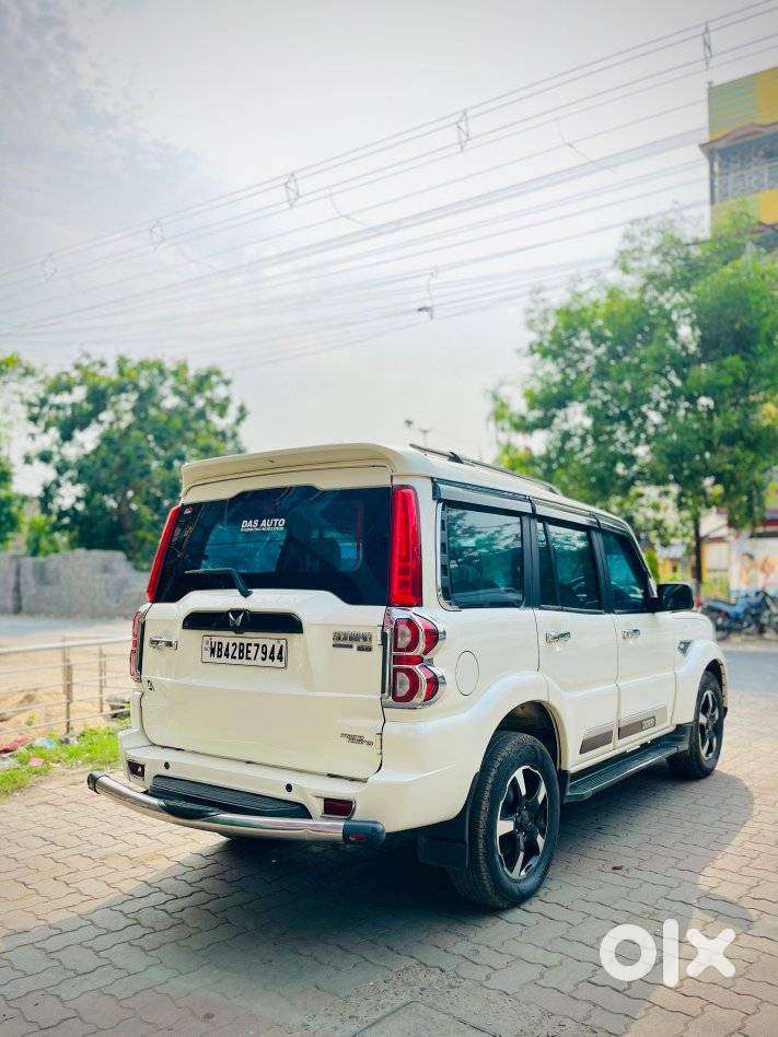 Mahindra Scorpio Classic 2.2 S 11 Mt 7 Str, 2023, Diesel