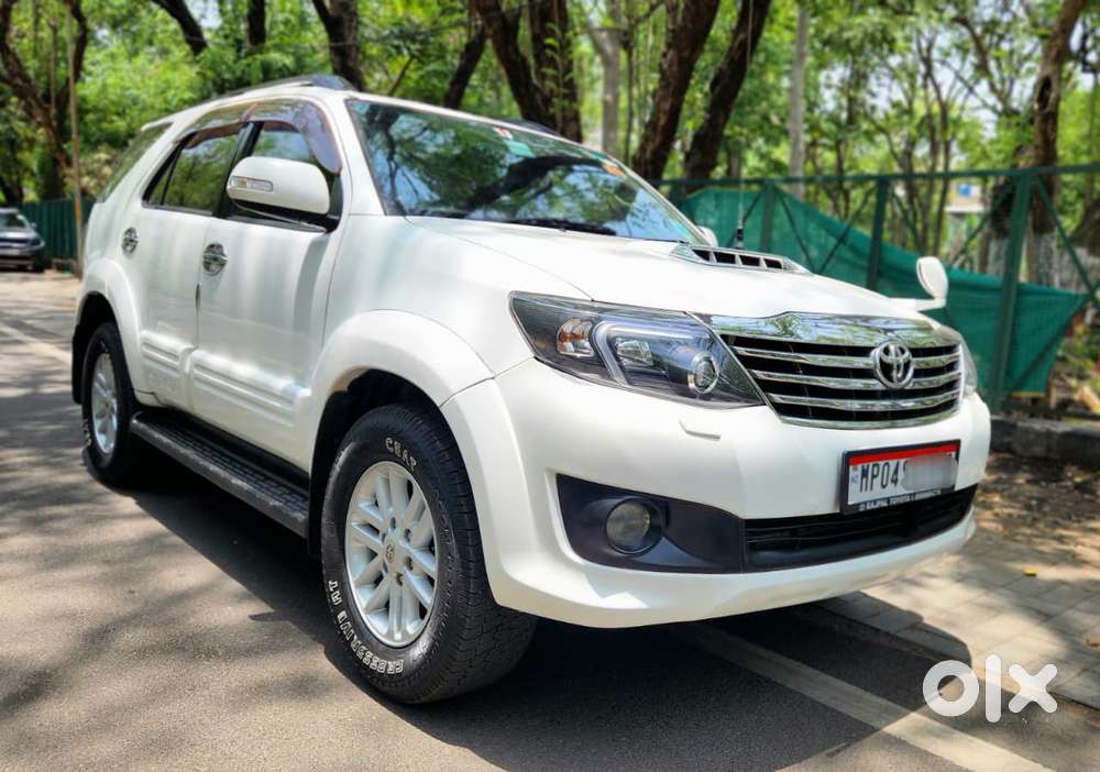 Toyota Fortuner 4x4 Mt, 2013