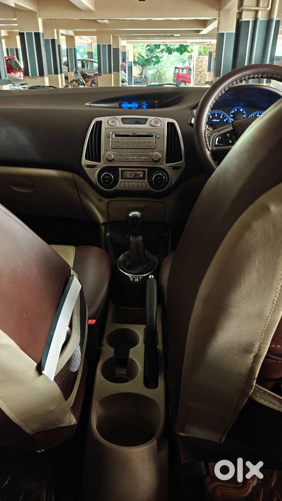 Hyundai I20 2011 Petrol 76500 Km Driven