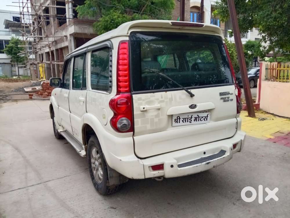 Mahindra Scorpio Vlx 2wd Abs At Bsiii, 2011, Diesel