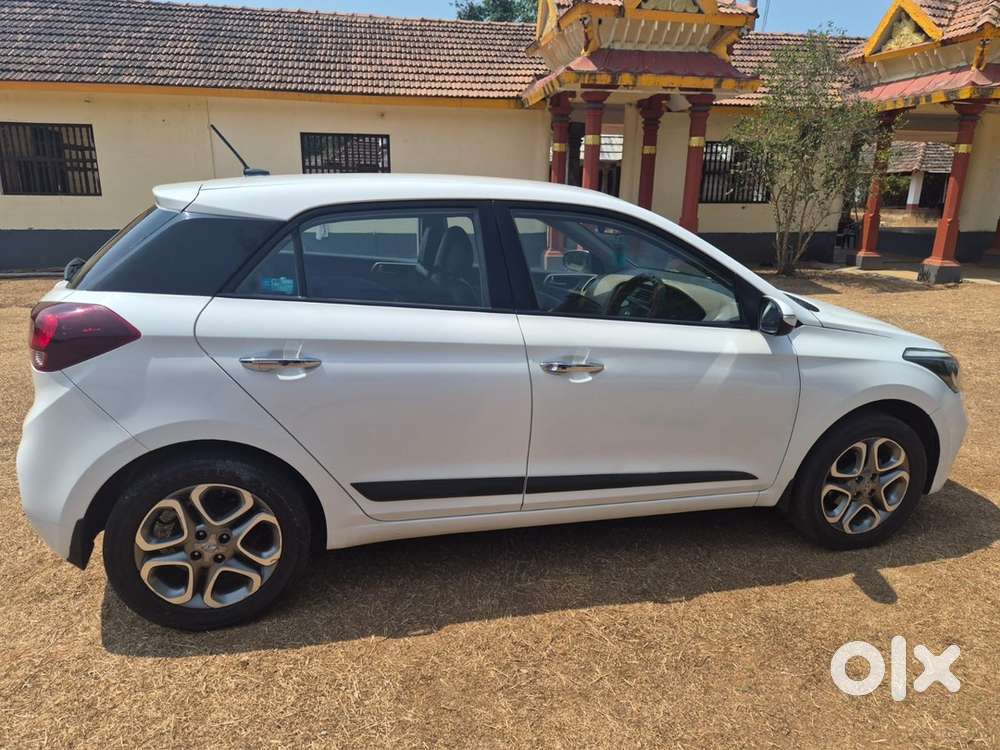 Hyundai I20 Active 2018 Diesel 110000 Km Driven