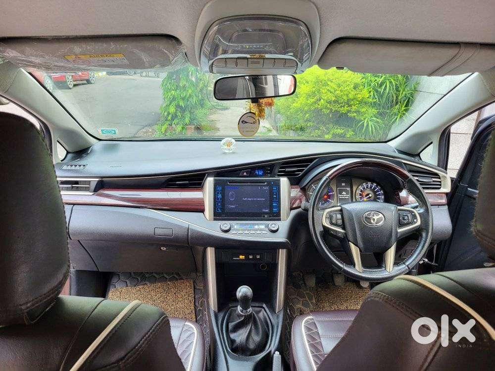 Toyota Innova Crysta 2.4 Vx Mt 8s, 2018, Diesel