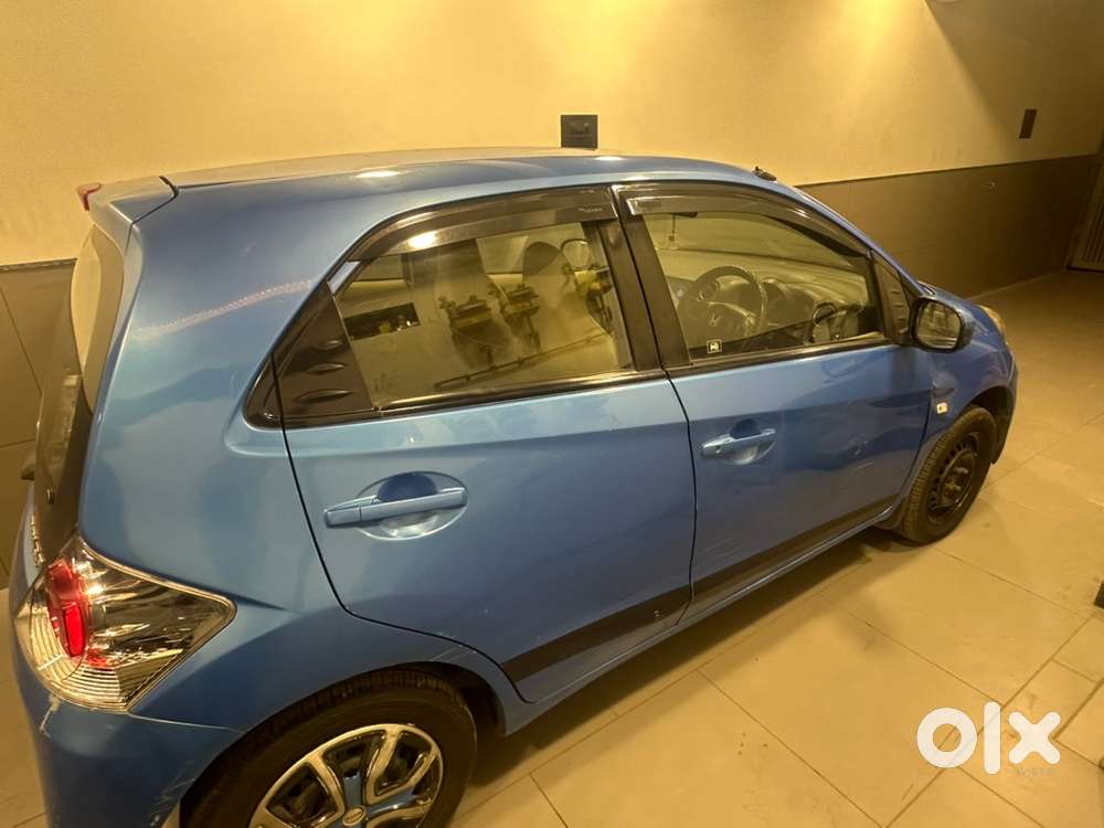 Honda Brio 2012 Km Driven