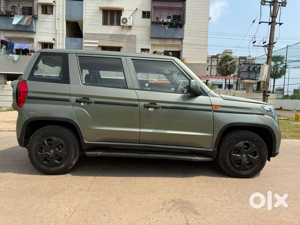Mahindra Bolero Neo N8, 2023, Diesel