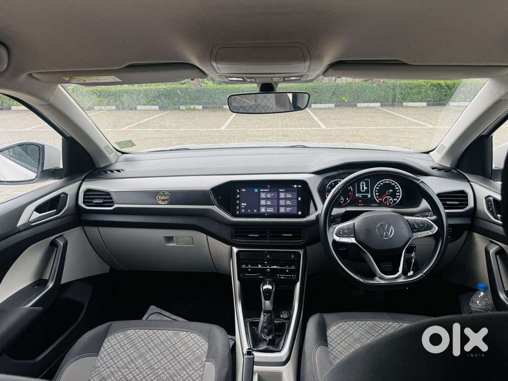 Volkswagen Taigun 1.0 Tsi Topline At, 2022, Petrol
