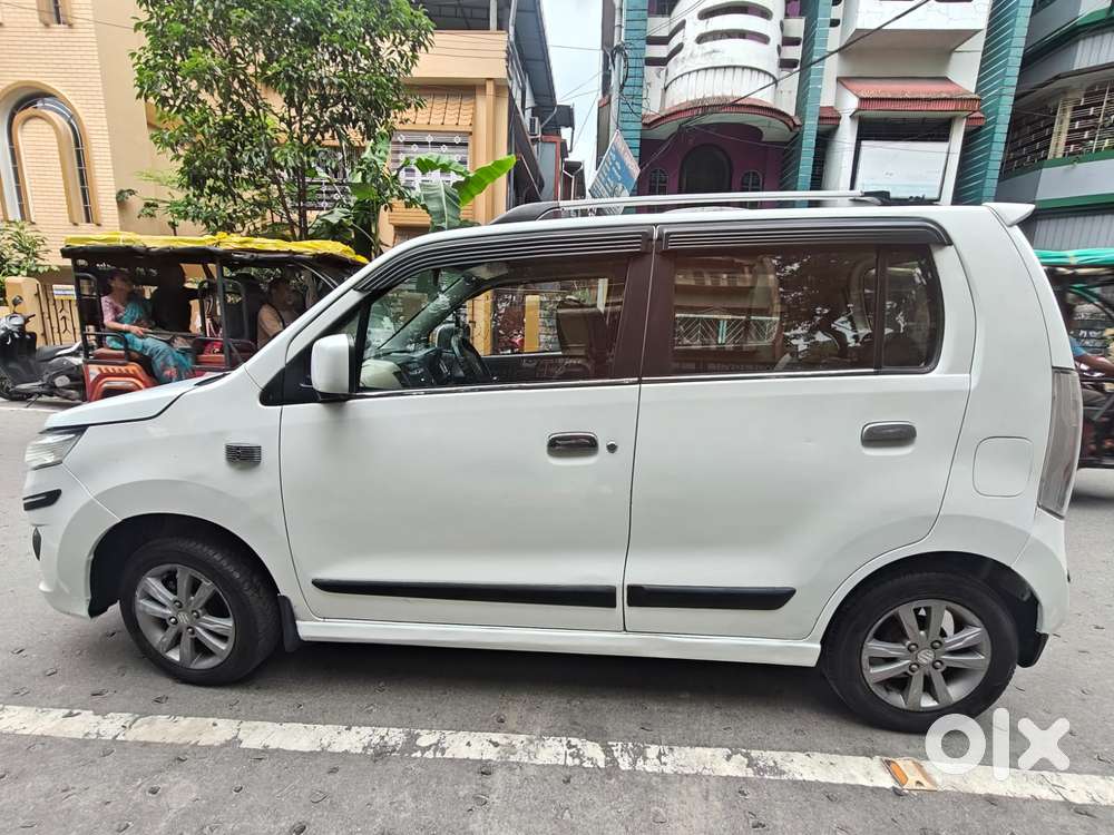 Maruti Suzuki Wagon R Vxi Plus, 2018, Petrol