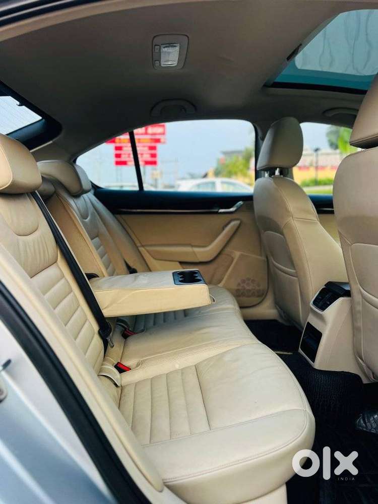 Skoda Octavia 2.0 Tdi At Style Plus, 2016, Diesel