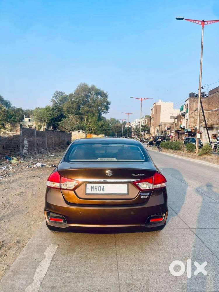 Maruti Suzuki Ciaz Zxi + Plus