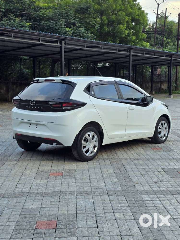 Tata Altroz 1.5 Xm Plus Diesel, 2023, Diesel