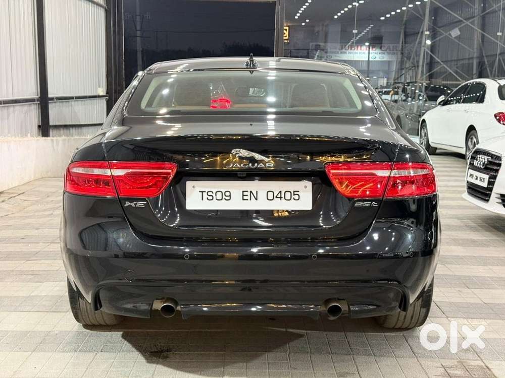 Jaguar Xe Petrol 2016 Last