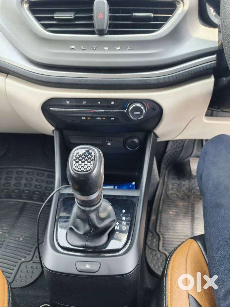 Tata Altroz Xta Petrol, 2022, Petrol