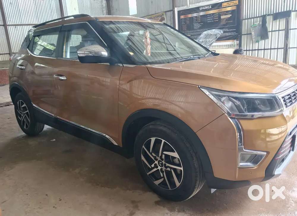 Mahindra Xuv300 W8 O 2023 Urgent Sale Verry Good Condition