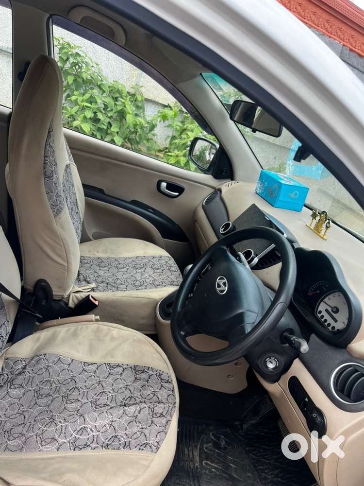 Hyundai I10 Magna Automatic 2010