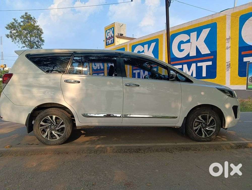 Toyota Innova Crysta 2.4 G Mt 7 Str, 2021, Diesel