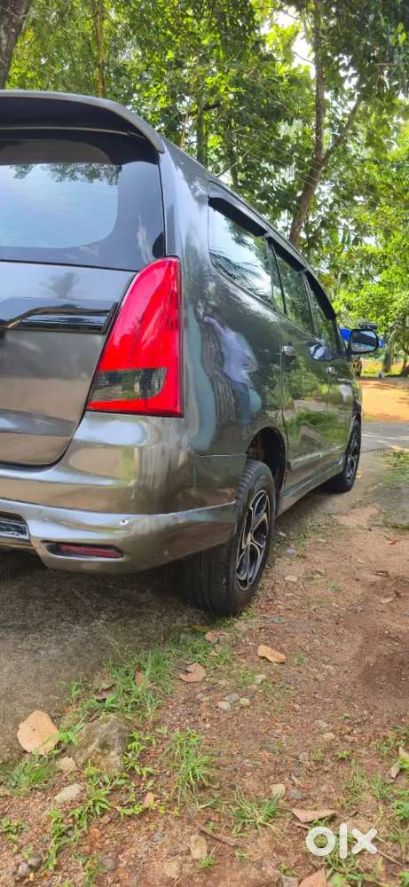 Toyota Innova 2.5 Diesel 2010