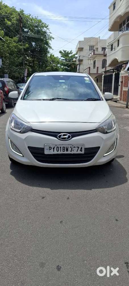 Hyundai I20 Sportz 1.2 Bs-iv, 2013, Petrol