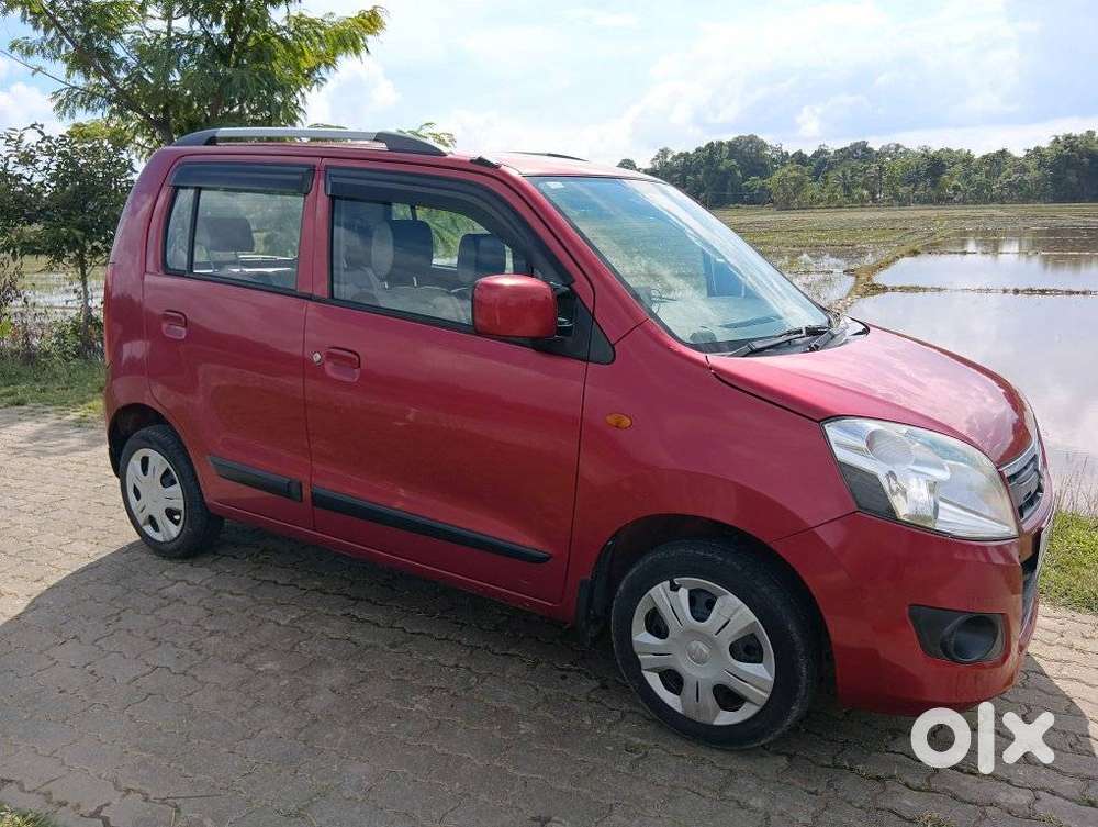 Maruti Suzuki Wagon R Vxi Optional, 2018, Petrol