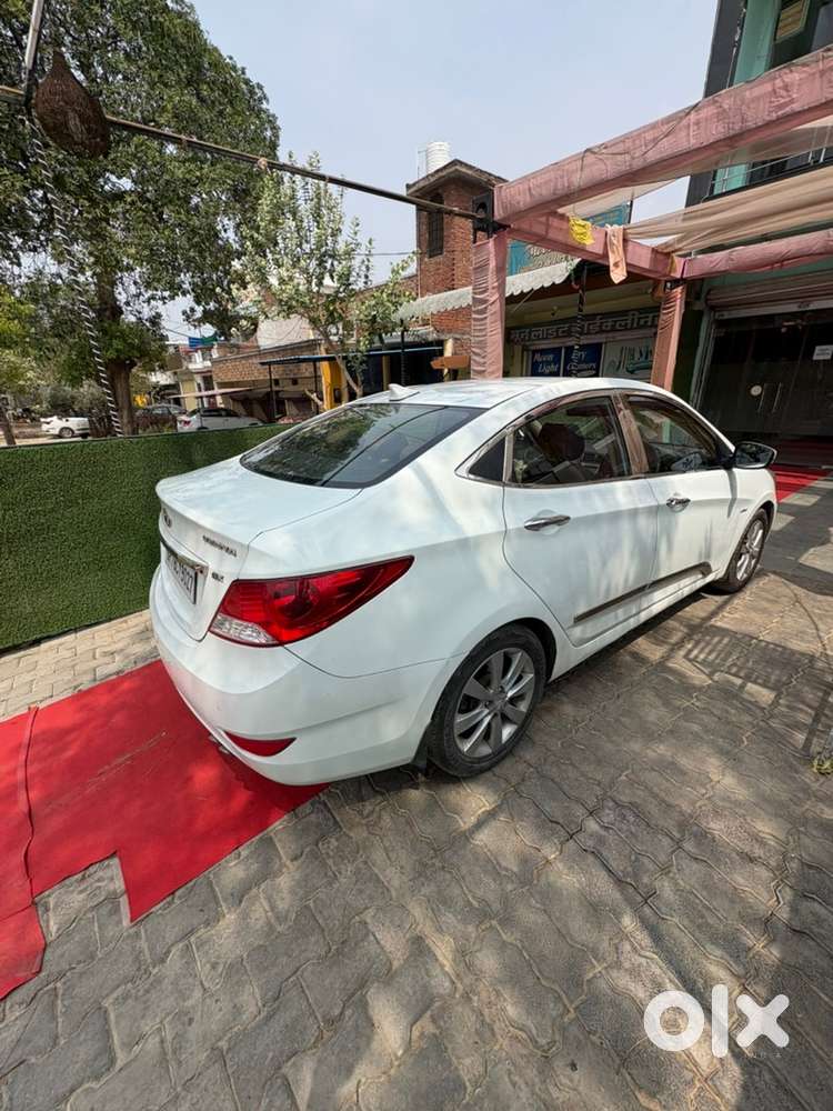 Hyundai Verna 14 Petrol Well Maintained