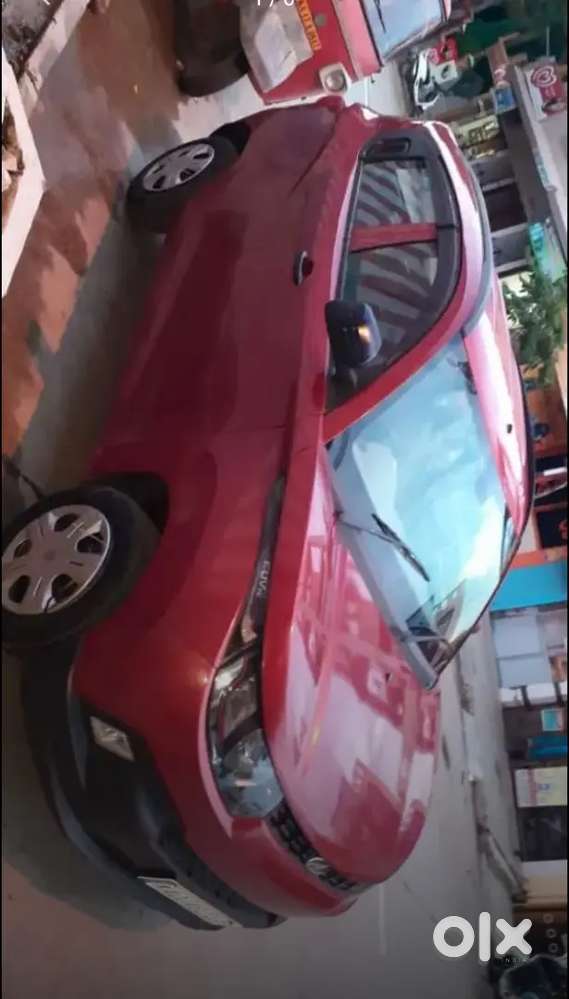 Mahindra Kuv 100 2017