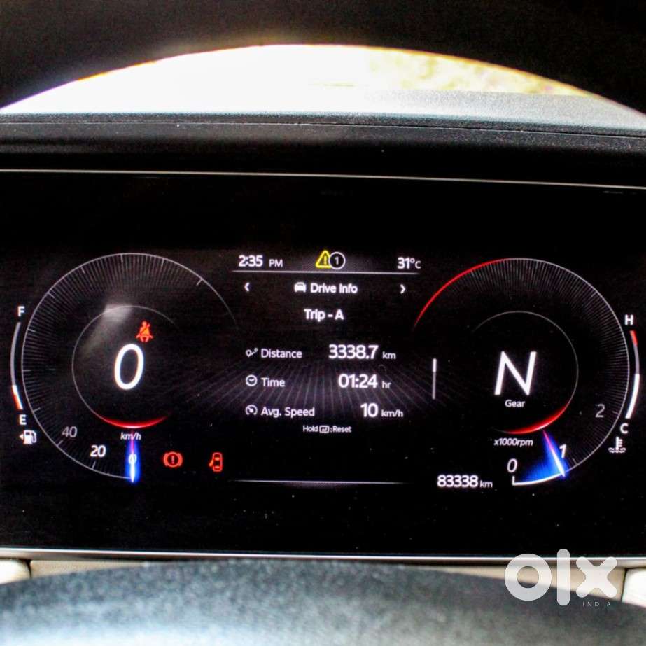 Mahindra Xuv700 2.0 Ax 5 Petrol At Str, 2022, Petrol