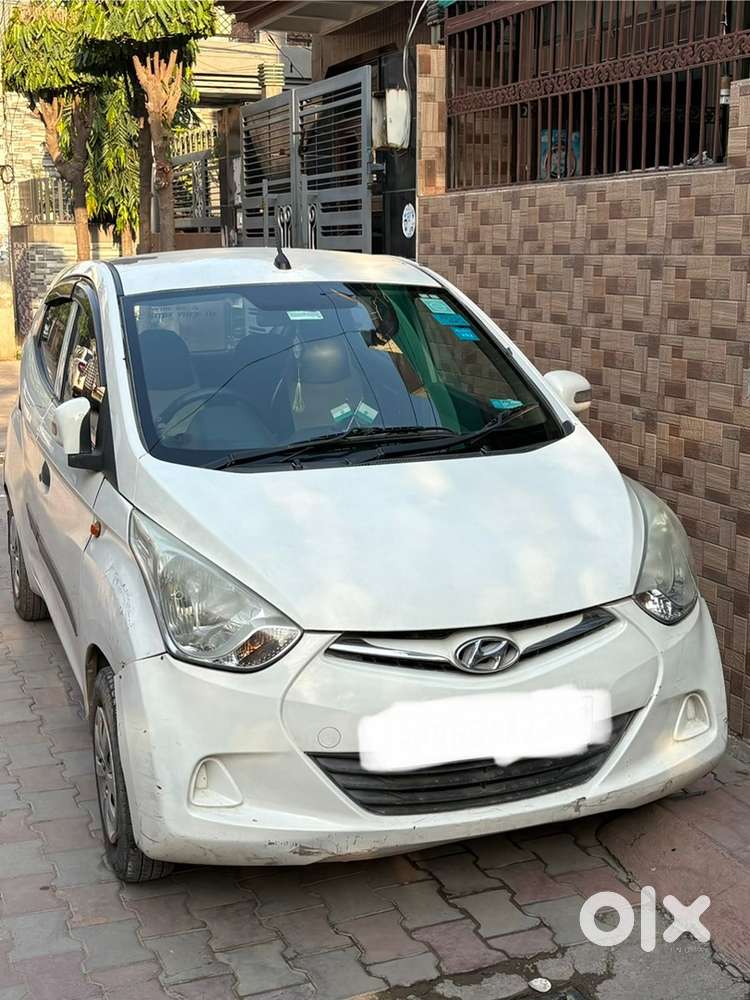 Hyundai Eon Petrol Manual With All Company Fit Accessories