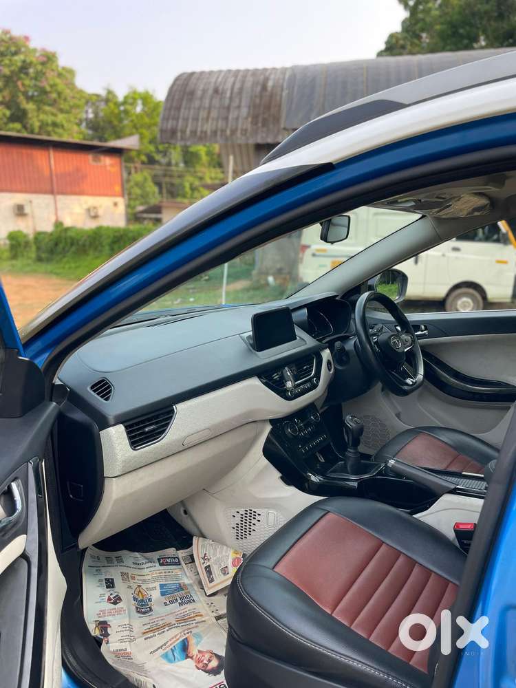 Tata Nexon 1.2 Revotron Xz Plus (s), 2020, Petrol